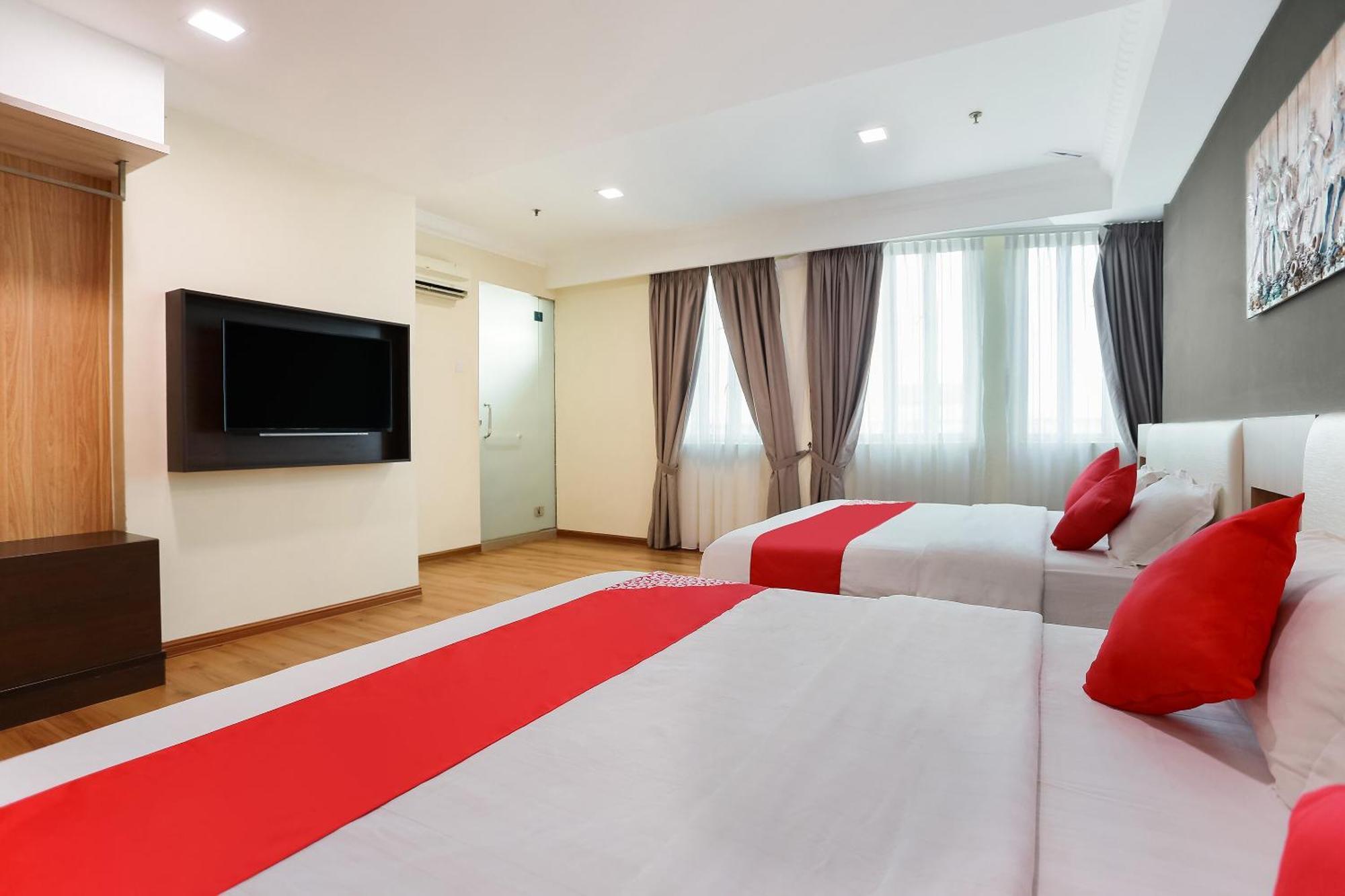 Collection O Hotel Super Cowboy Malacca Exterior foto